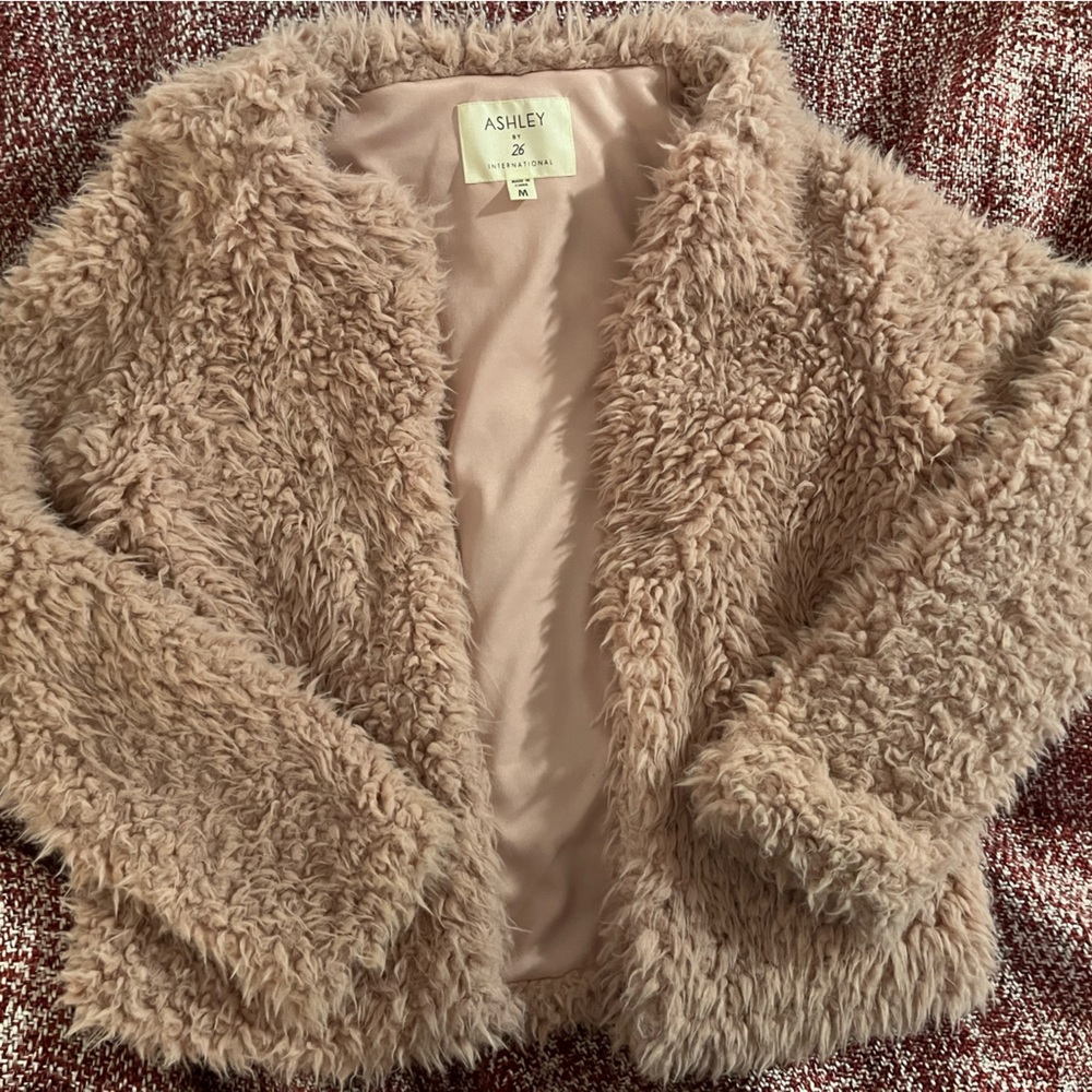 Light weight faux fur jacket